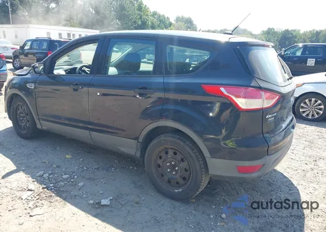 2016 Ford Escape S z USA, uszkodzony, nr VIN 1FMCU0F79GUB03440